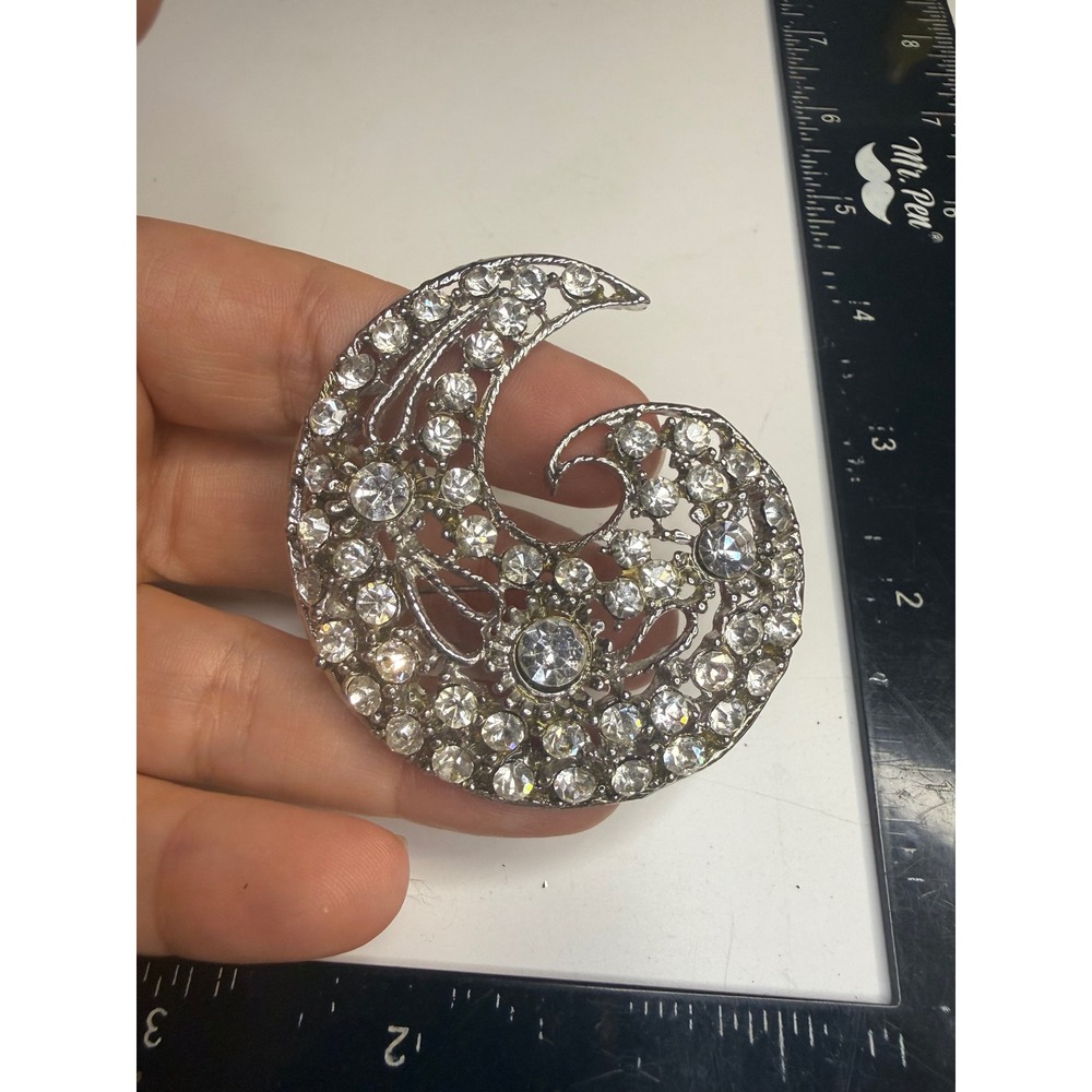 Vintage Silver Tone Clear Rhinestone Crescent Swirl Filigree Brooch Pin